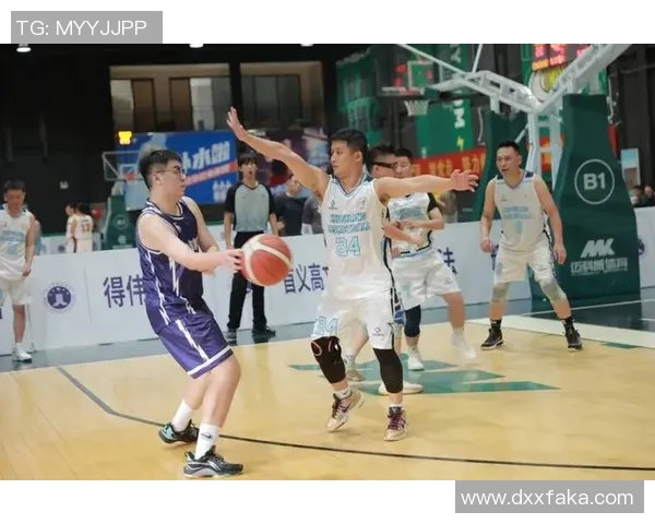 重庆篮球队在篮球团队协作排行榜中荣登第9名展现团队精神与实力